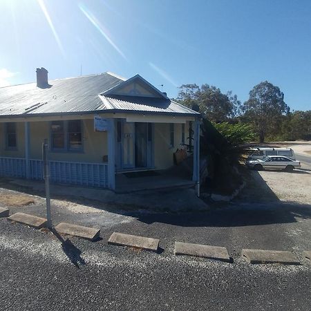 Pioneer Lodge Tasmania ภายนอก รูปภาพ